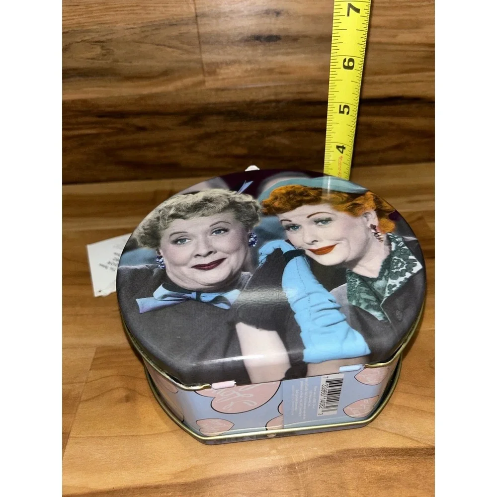 Vintage Collectible I LOVE LUCY: Round Tin Lunch‎ Box by Vandor, NWT